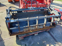 Skeleton buckets Hemach puinbak