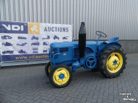 Tractor Lanz-Bulldog D2402
