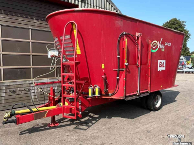 Feed mixer BVL V-Mix 24-2S Voermengwagen voermachines