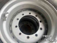Wheels, Tyres, Rims & Dual spacers Magni 445/65R22.5