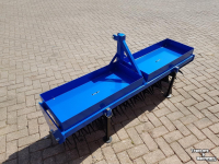Spike roller AGM Gazonbeluchter GLB 181 referentie