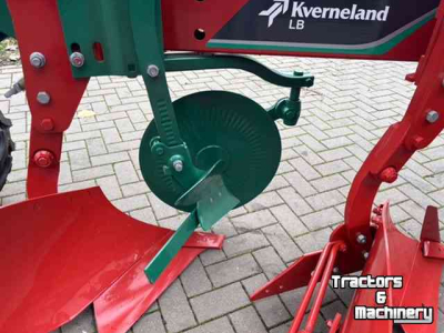 Ploughs Kverneland LB 100-300-5 variomat