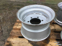 Wheels, Tyres, Rims & Dual spacers  11x17.0