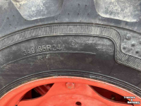 Wheels, Tyres, Rims & Dual spacers Fendt Cultuurwielen verstelbaar 340/85R24 en 13.6R38