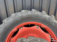 Wheels, Tyres, Rims & Dual spacers Fendt Cultuurwielen verstelbaar 340/85R24 en 13.6R38