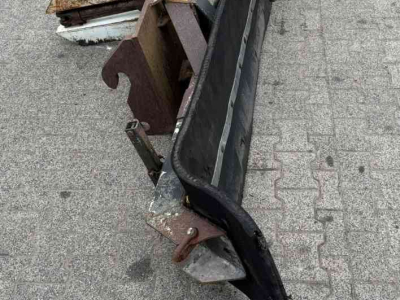 Rubber yard scraper  Rubberschuif 2,30 m. Diversen