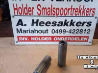 Used parts for tractors Holder Verbindungsnabe 125764 voor Holder A660