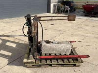 Other transport and industrial equipment and accessories  Kantelaar  FEM 2 Heftruck / shovel etc.