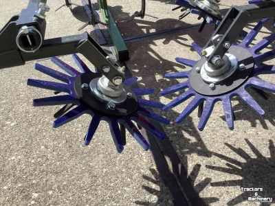 Inter-row cultivator Amazone schoffelmachine