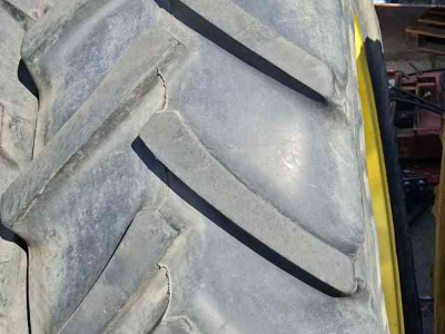 Wheels, Tyres, Rims & Dual spacers Continental 460/85R38
