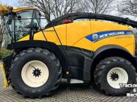 Forage-harvester New Holland FR550