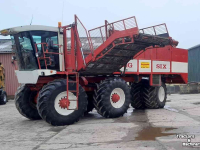 Elevated dumptrailer Agrifac Big Six overlader