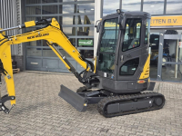 Mini-Excavator New Holland E26C