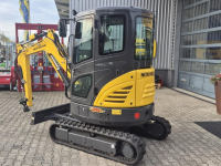 Mini-Excavator New Holland E26C