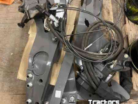 Front-end loader Claas Atos voorlader / frontlader aanbouwdelen