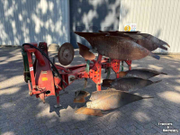Ploughs Kverneland NR 3 schaar