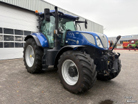 Tractor New Holland Blue Power