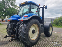 Tractor New Holland T 8020