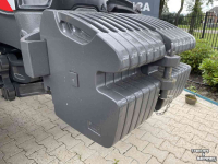Frontweights Massey Ferguson 12 x 55 kg frontgewicht + 1x 60 kg trekgewicht (720 kg totaal)