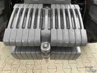 Frontweights Massey Ferguson 12 x 55 kg frontgewicht + 1x 60 kg trekgewicht (720 kg totaal)