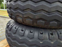 Wheels, Tyres, Rims & Dual spacers BKT 11.5/80-15.3