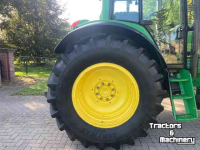 Tractor John Deere 6820
