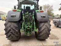 Tractor John Deere 6215R