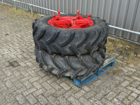 Wheels, Tyres, Rims & Dual spacers Kleber 380/70R28 dubbellucht