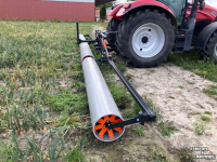 Onion harvester  Tuma Uienstrijk rol