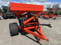 Fertilizer spreader Rau ch MDS 20.2