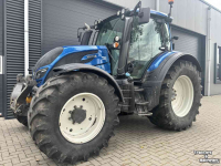 Tractor Valtra N174 Versu