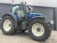 Tractor Valtra N174 Versu