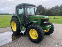 Tractor John Deere 6100 MFWD PowerQuad 24-speed