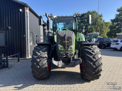 Tractor Fendt 720 S4 Profi Plus Novatel RTK