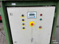 Bulk box tipper Visser Kistenvuller