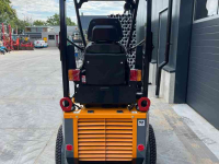 Wheelloader Giant G1200 mini shovel kniklader