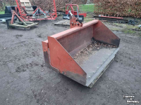 Tractor tipping boxes Hekamp grondbak