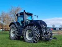 Tractor Valtra S274
