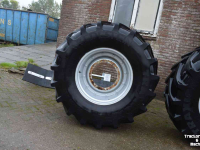 Wheels, Tyres, Rims & Dual spacers Vredestein 600/65r28