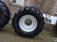 Wheels, Tyres, Rims & Dual spacers Vredestein 600/65r28