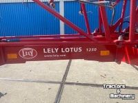 Tedder Lely Lotus 1250