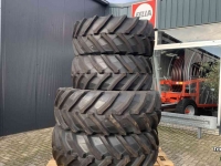 Wheels, Tyres, Rims & Dual spacers Trelleborg 600/65R28 100% + 650/65R42 100% TM 800