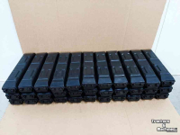 Articulated platforms Aichi Rubberpads