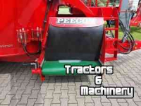 Vertical feed mixer Peecon Lowliner 24 m³