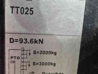 Other tractors and accessories New Holland Case-IH trekhaakrail slede