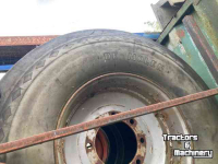 Wheels, Tyres, Rims & Dual spacers  550/60-22.5