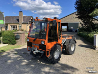 Tractor Holder C9700H
