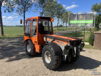Tractor Holder C9700H