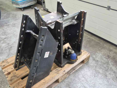 Other tractors and accessories New Holland Case-IH trekhaakrail slede