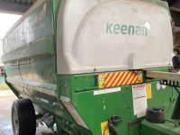 Vertical feed mixer Keenan Keenan MF 340 voermengwagen